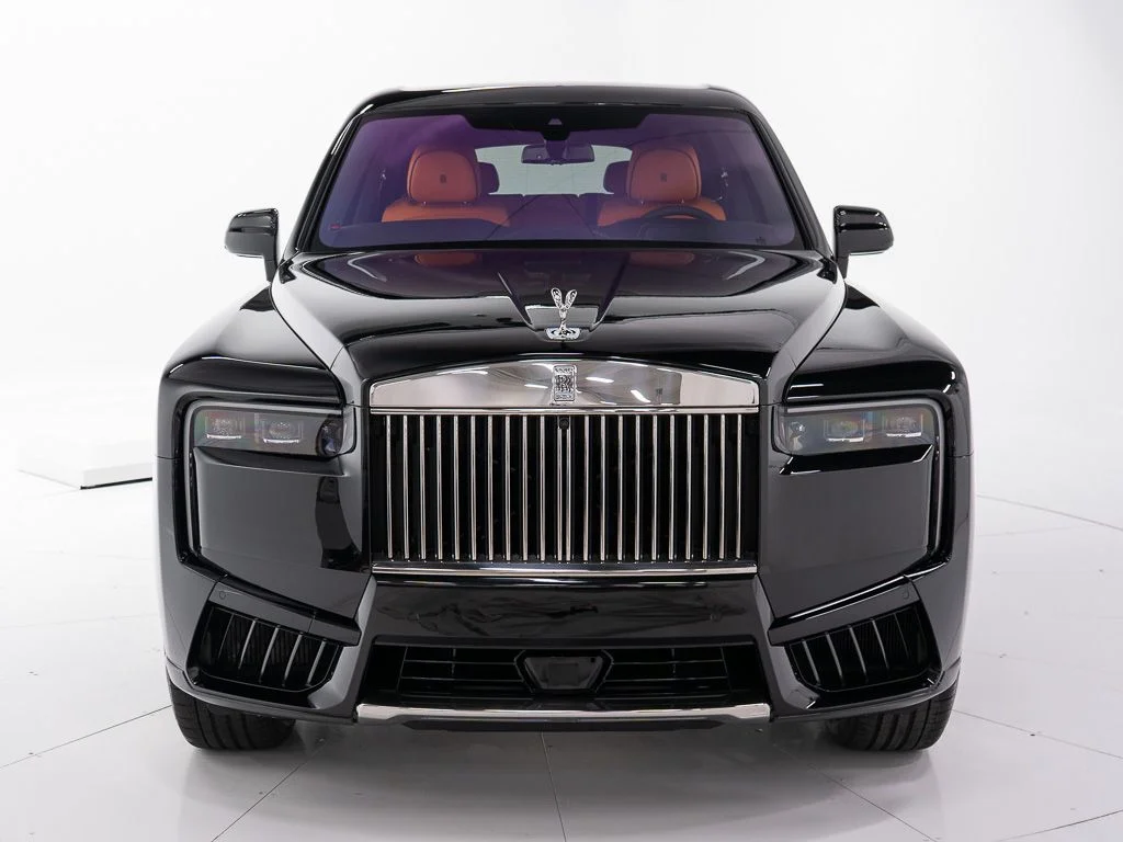 New 2026 Black Diamond Rolls-Royce  image 8