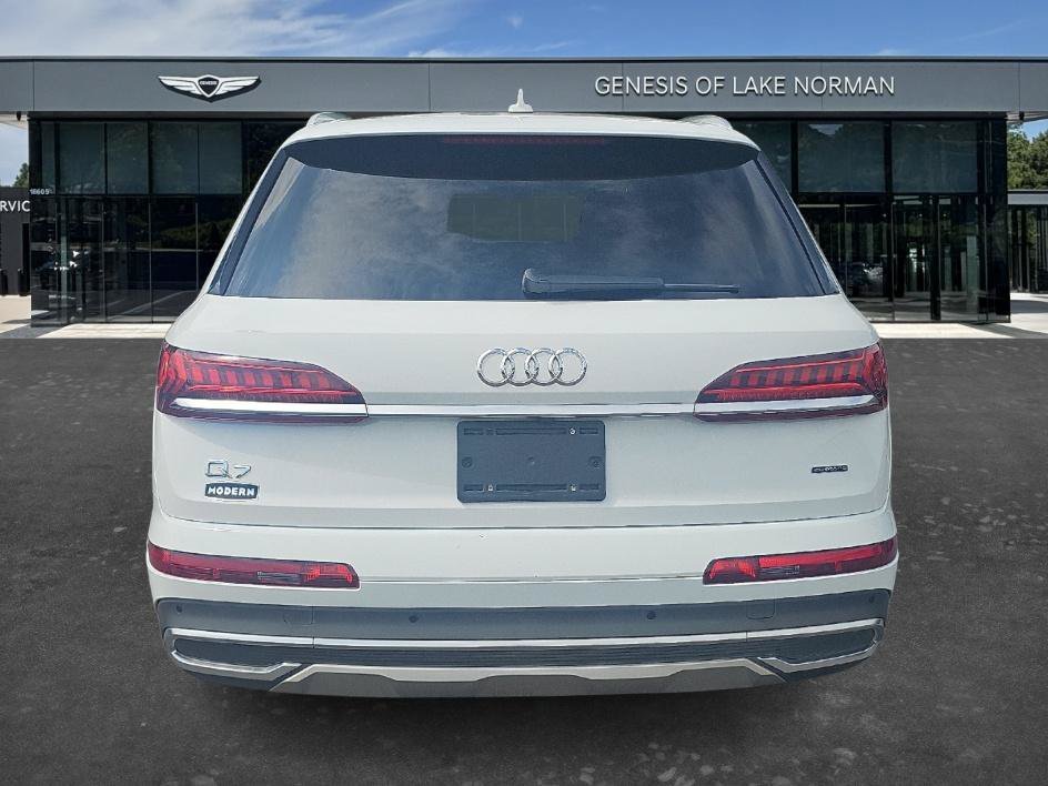 Used 2022 Carrara White Audi Premium image 8
