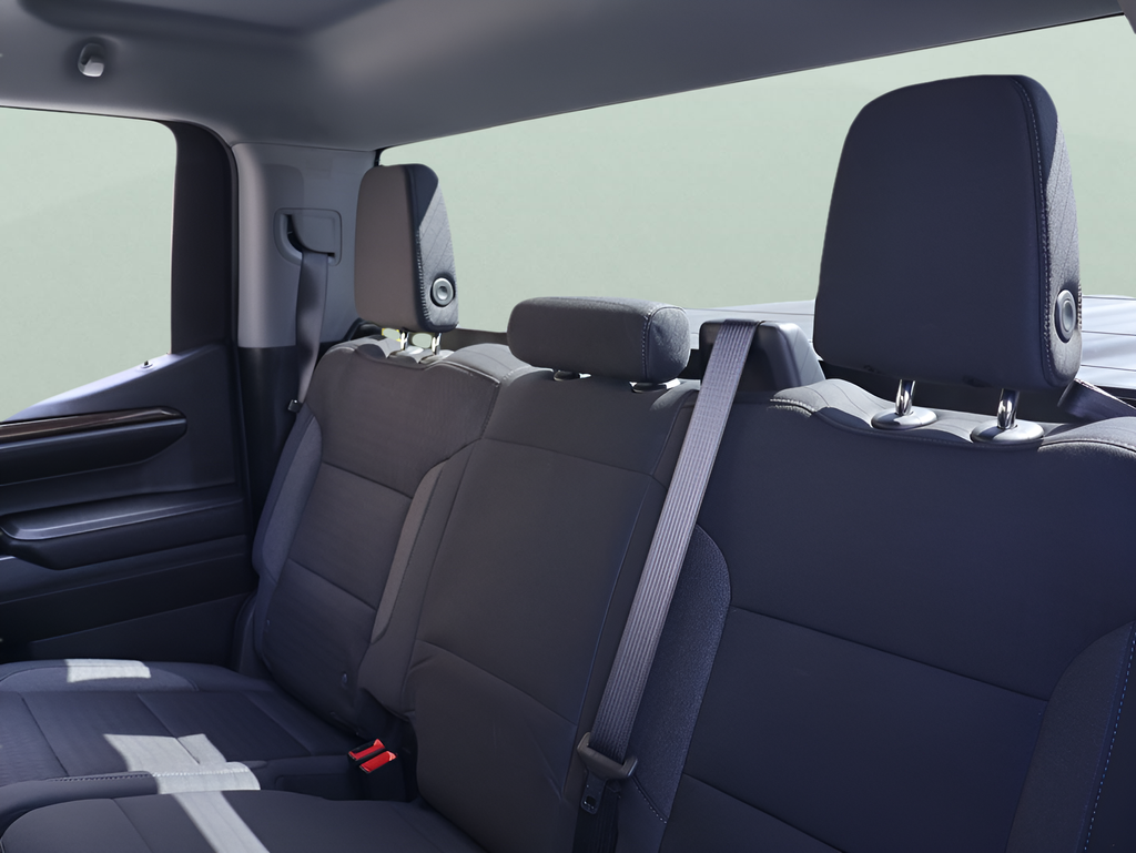 Used 2024 Gray Chevrolet LT image 17