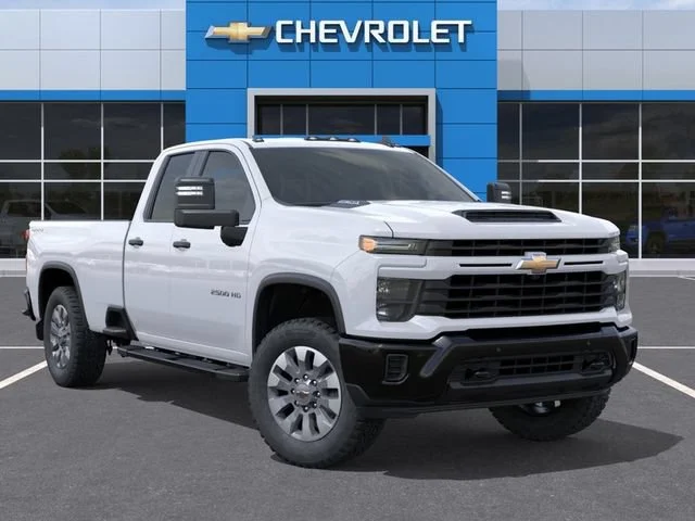 New 2026 Summit White Chevrolet Custom image 8