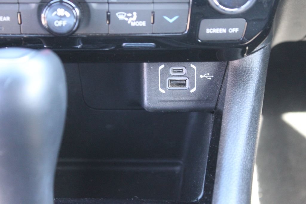 Used 2025 Red Jeep Limited image 21