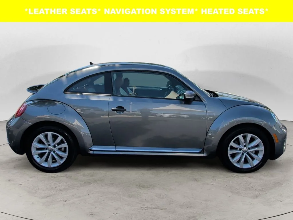 Used 2017 Gray Volkswagen 1.8T Classic image 6
