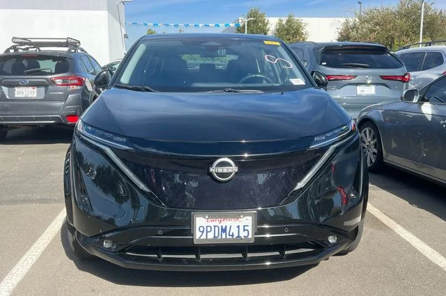 Used 2024 Black Nissan EVOLVE+ image 3