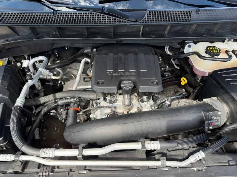 Used 2023 Summit White Chevrolet Custom image 23
