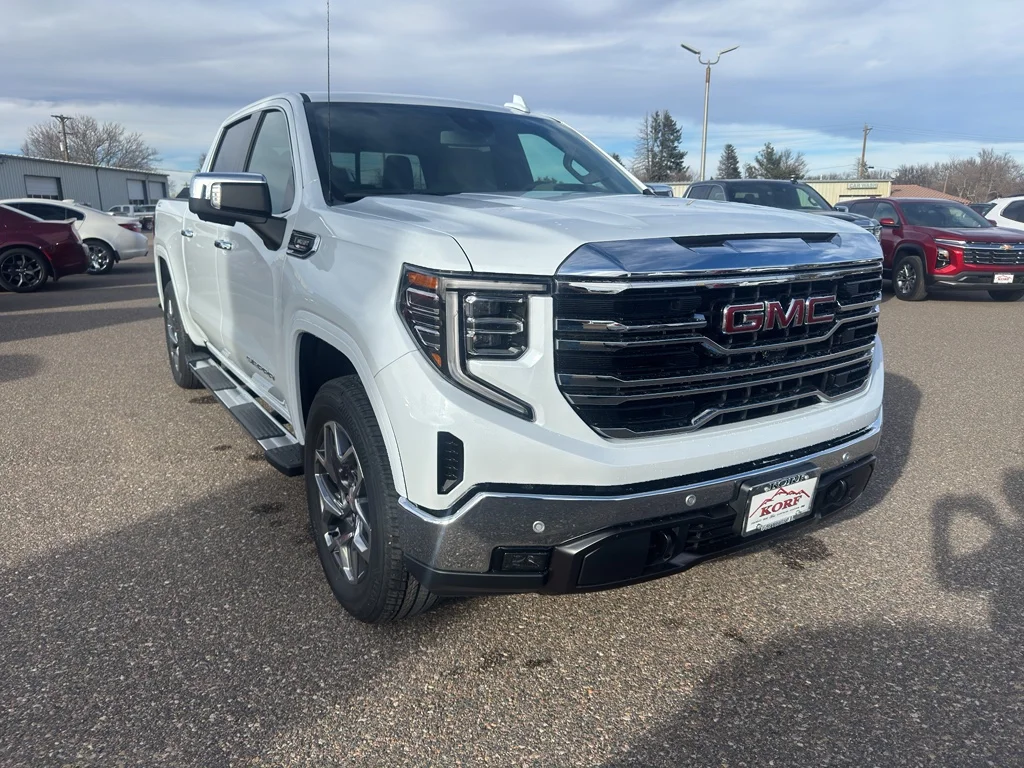 New 2026 Glacier White Tricoat GMC SLT image 4