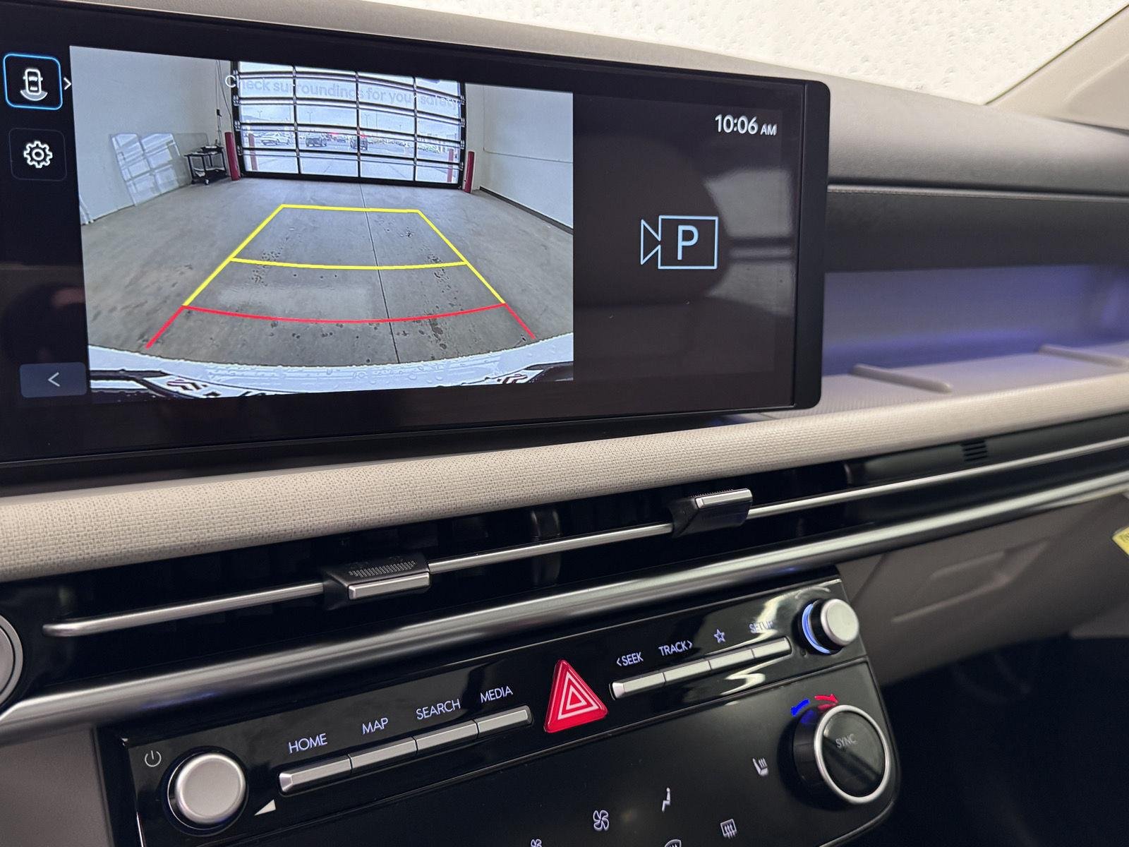 Used 2025 Serenity White Pearl Hyundai SEL Convenience image 7