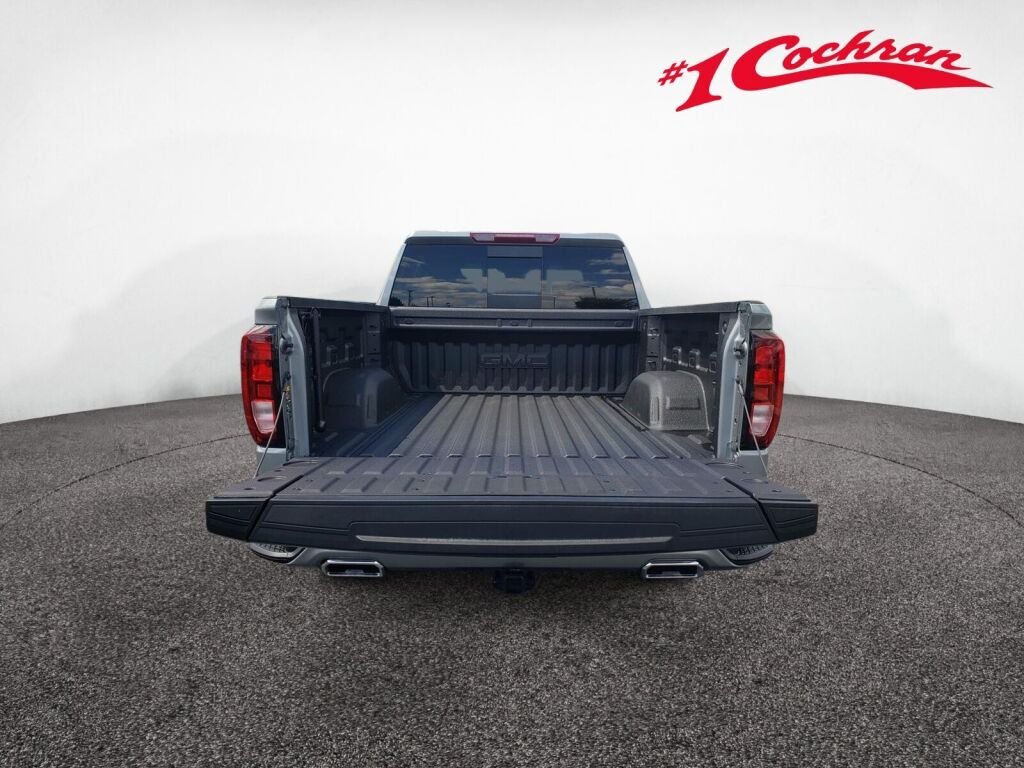 New 2026 Sterling Metallic GMC Elevation image 7
