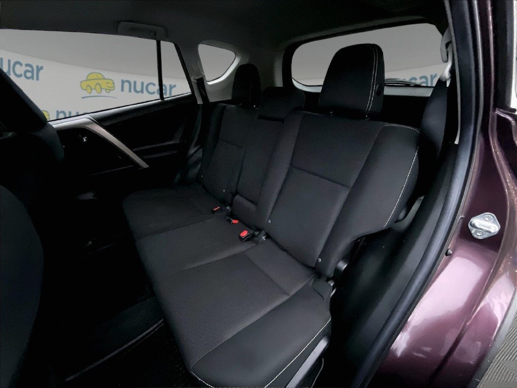 Used 2018 Black Currant Toyota XLE image 13