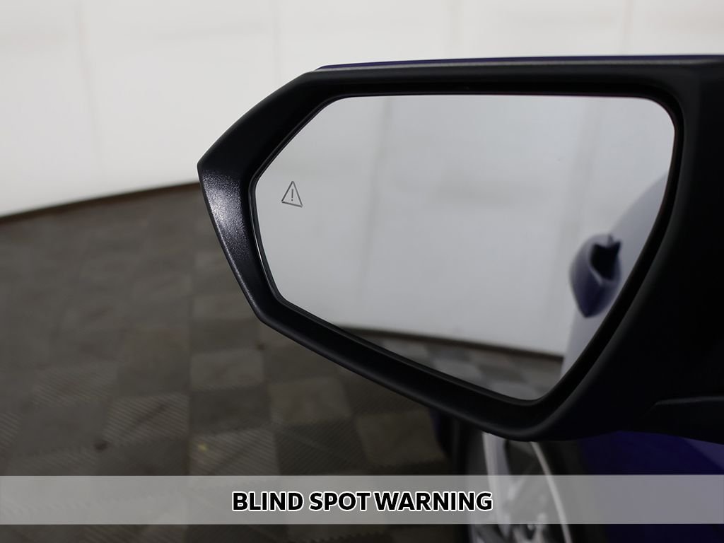 Used 2025 Blue Hyundai SE image 4