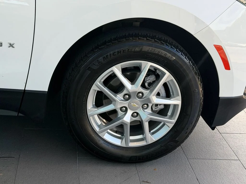 Used 2024 White Chevrolet LS image 9
