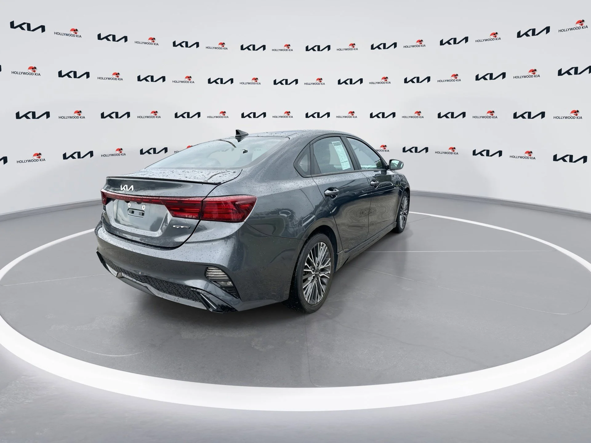 Certified Used 2024 Gravity Gray Kia GT-Line image 8