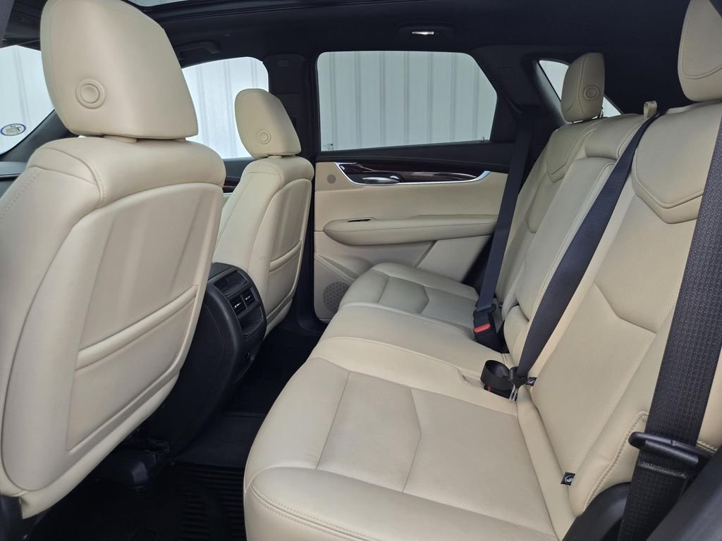 Used 2018 White Cadillac Luxury image 13