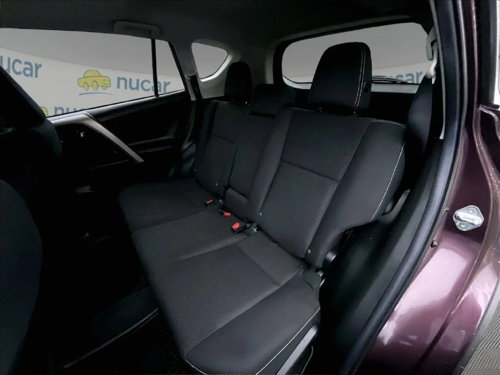 Used 2018 Black Currant Toyota XLE image 13