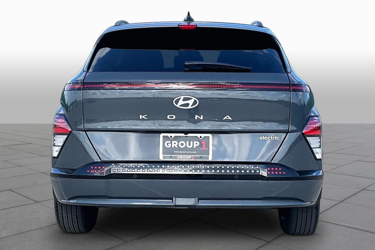 Used 2024 Ecotronic Gray Pearl Hyundai Limited image 4