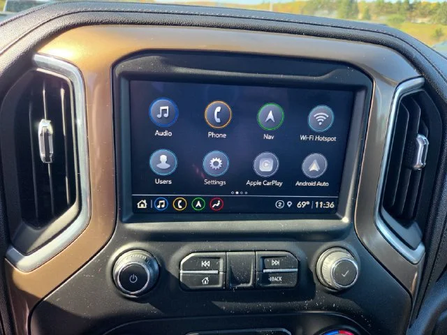 Used 2021 Blue Chevrolet High Country image 24