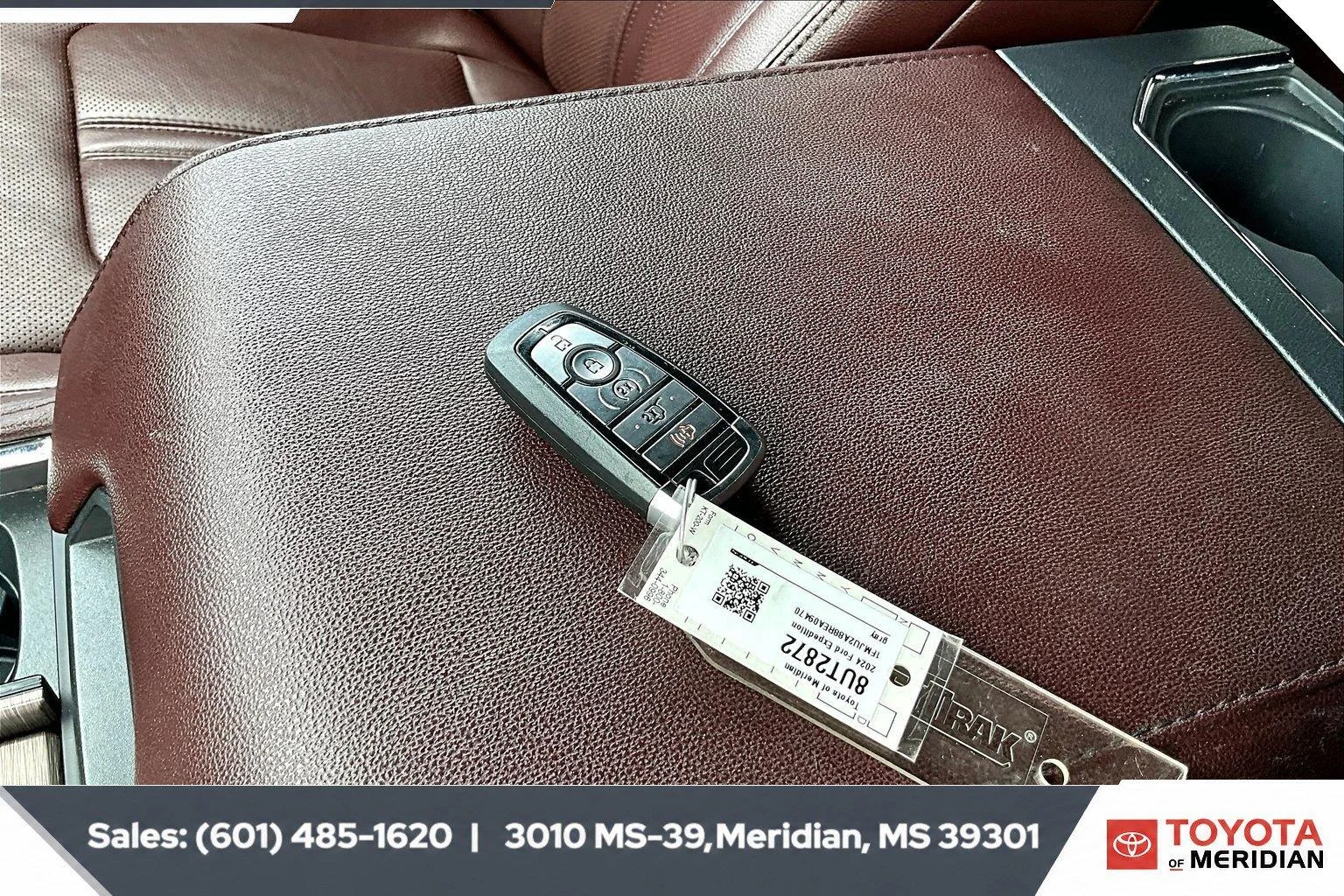 Used 2024 Dark Matter Gray Ford Limited image 9