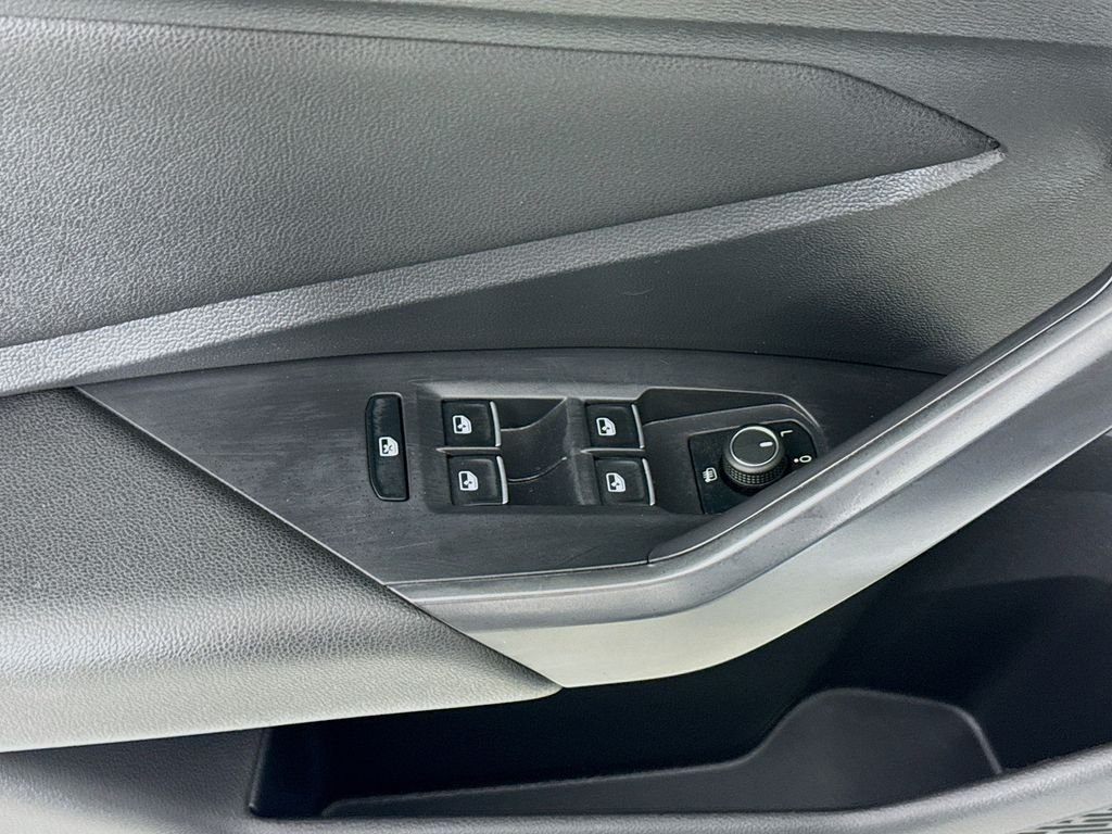 Used 2021 Silver Volkswagen R-Line image 18