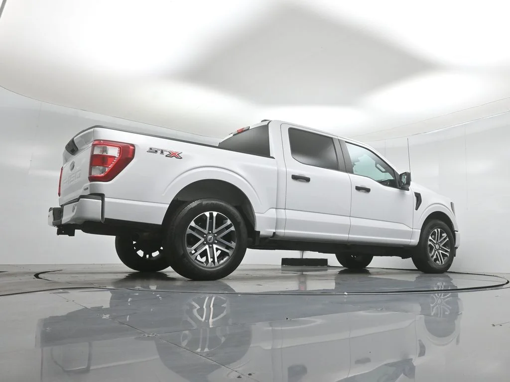 Certified Used 2023 White Ford XL image 46