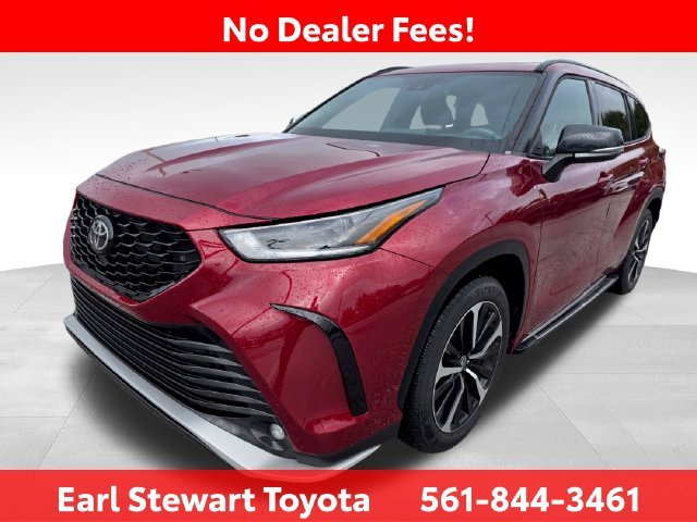 Used 2022 Red Toyota XSE image 9
