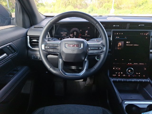 Used 2025 Black GMC Elevation image 13