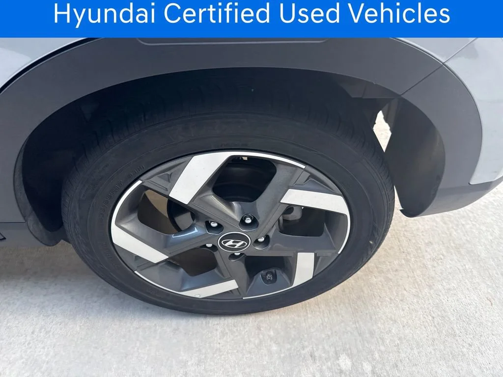 Certified Pre-Owned 2025 Hyundai Venue SEL