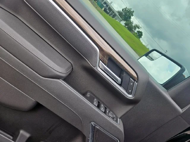 2026 Chevrolet Silverado 1500 LT - Photo 11