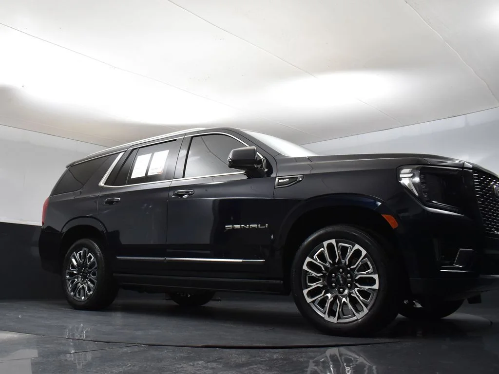 Used 2023 Blue GMC Denali Ultimate image 30