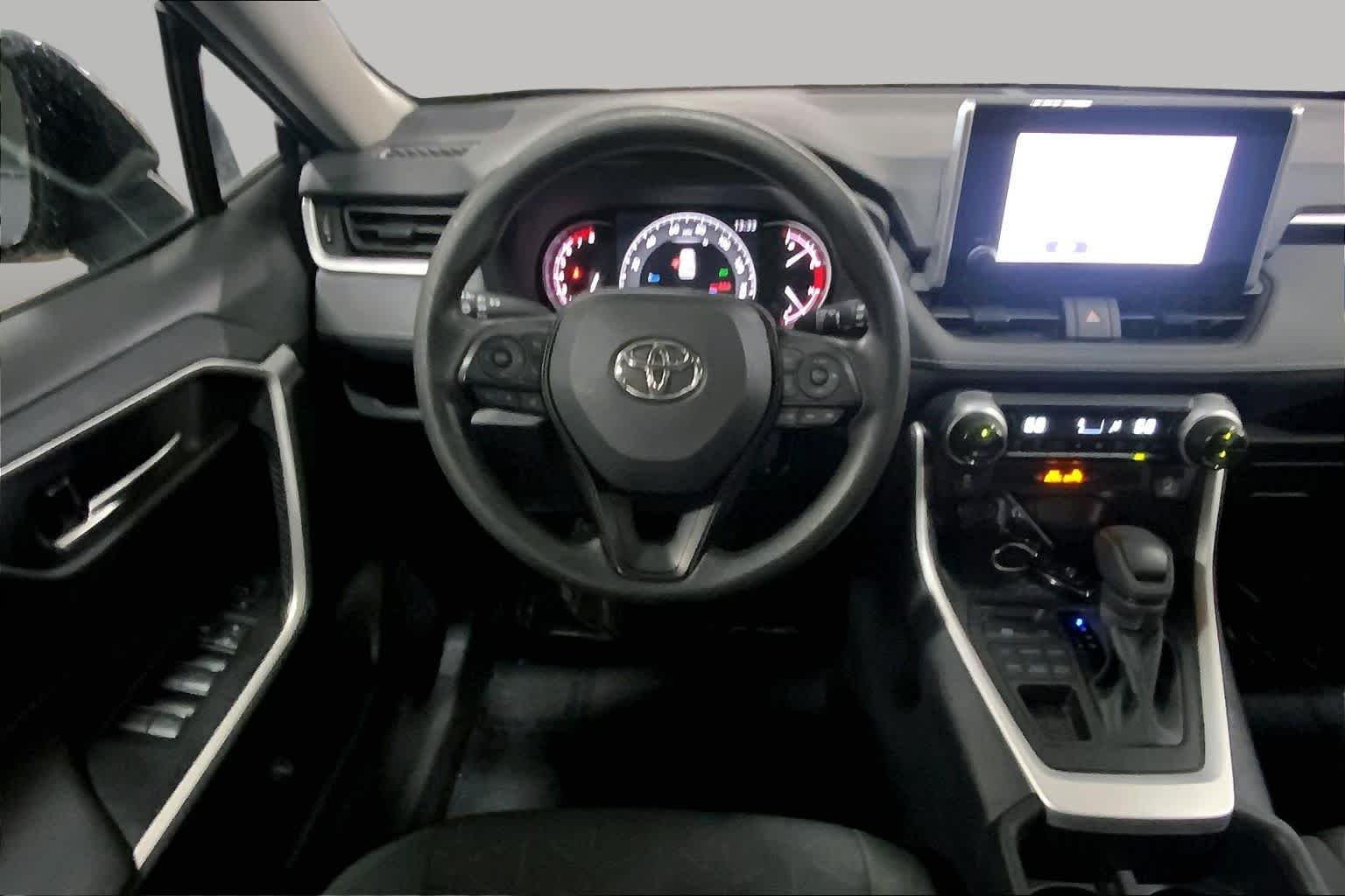 Used 2025 Magnetic Gray Metallic Toyota XLE image 6