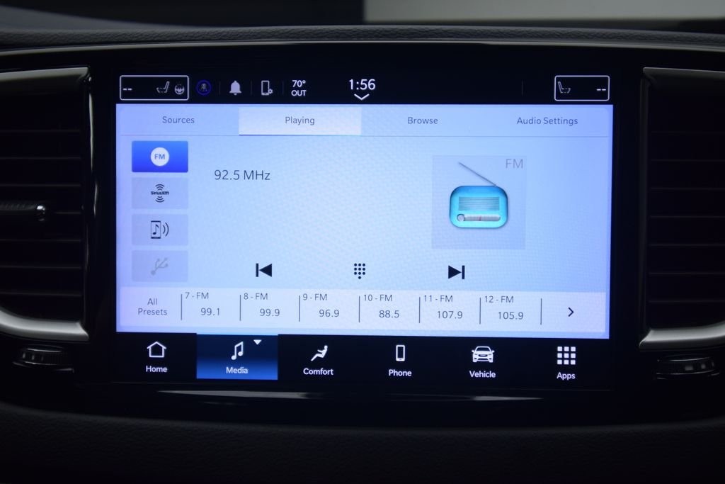 Used 2022 Gray Chrysler Touring L image 12