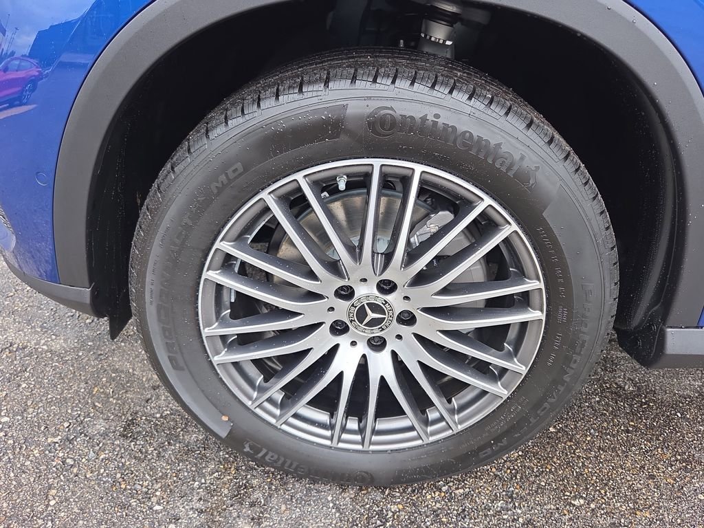 Certified Used 2026 Blue Mercedes-Benz GLC 300 image 9