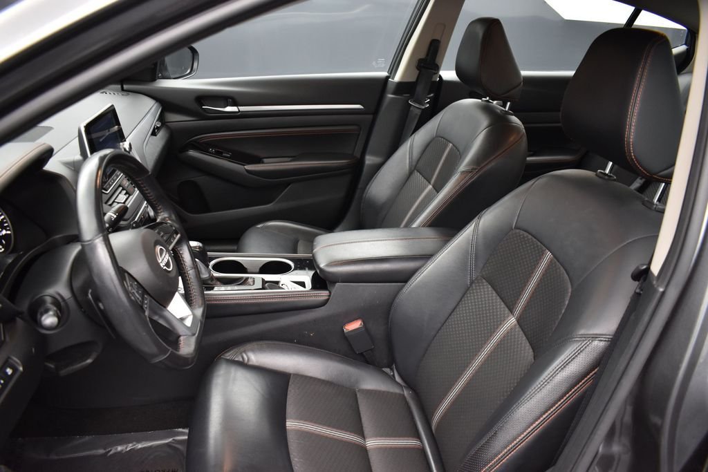 2023 Nissan Altima SR - Photo 10