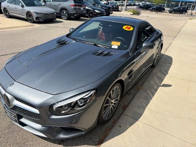 Used 2018 Gray Mercedes-Benz SL 550 image 4