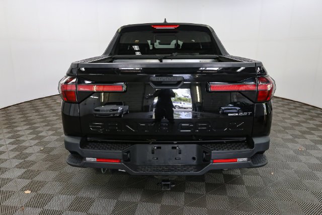 Used 2022 Black Hyundai SEL Premium image 8