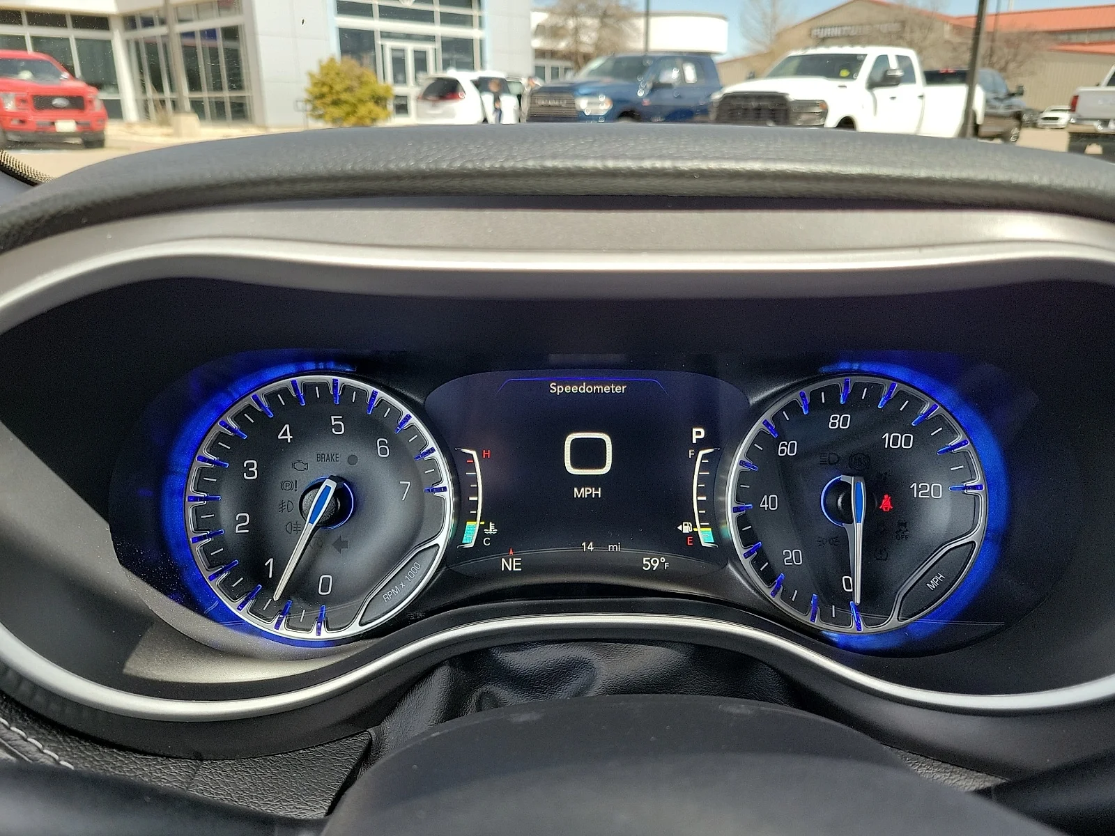 New 2026 PW7 Bright Whit Chrysler SELECT image 16