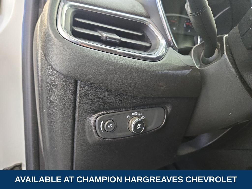 Used 2019 Summit White Chevrolet LT image 23