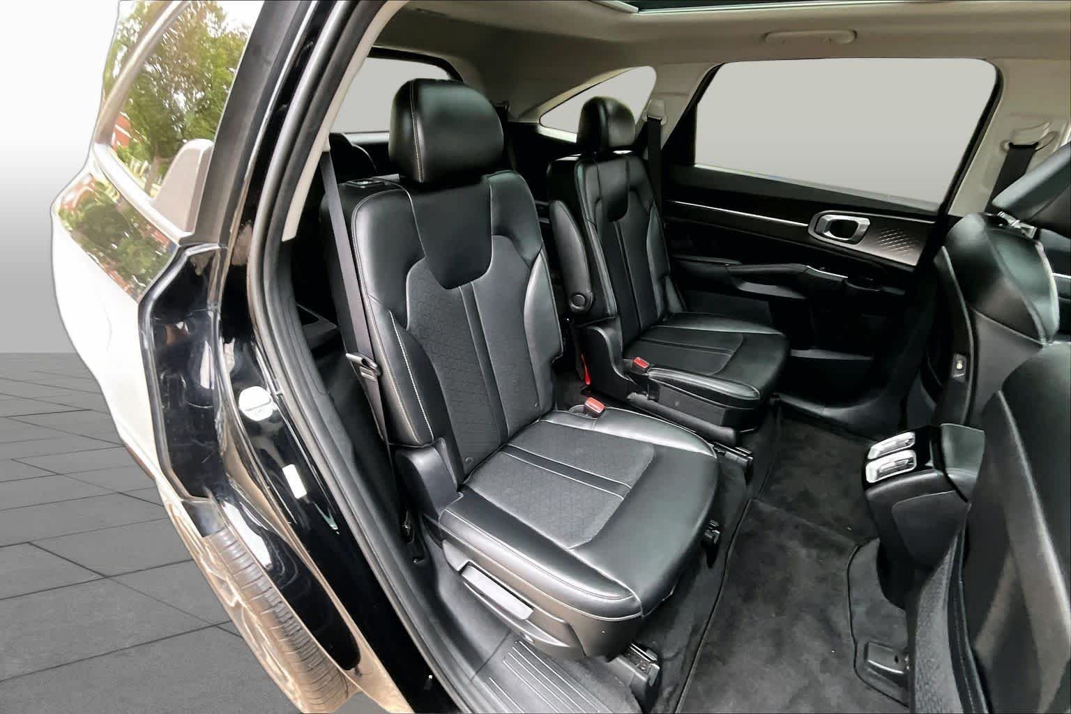 Used 2022 Ebony Black Kia SX image 20