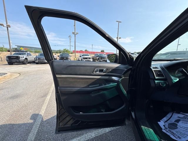 Used 2019 Agate Black Metallic Ford XLT image 6