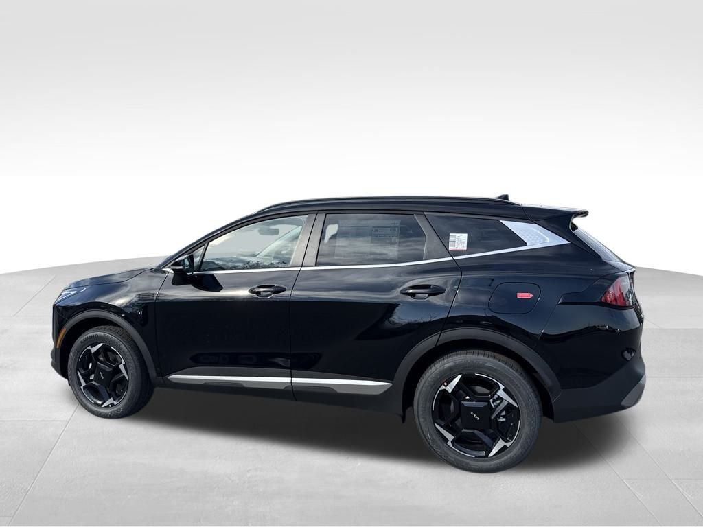 2026 Kia Sportage EX photo 3