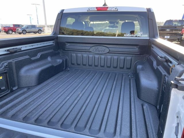New 2026 Oxford White Ford Lariat image 5