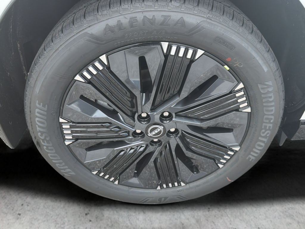 New 2026 White Nissan Platinum image 59