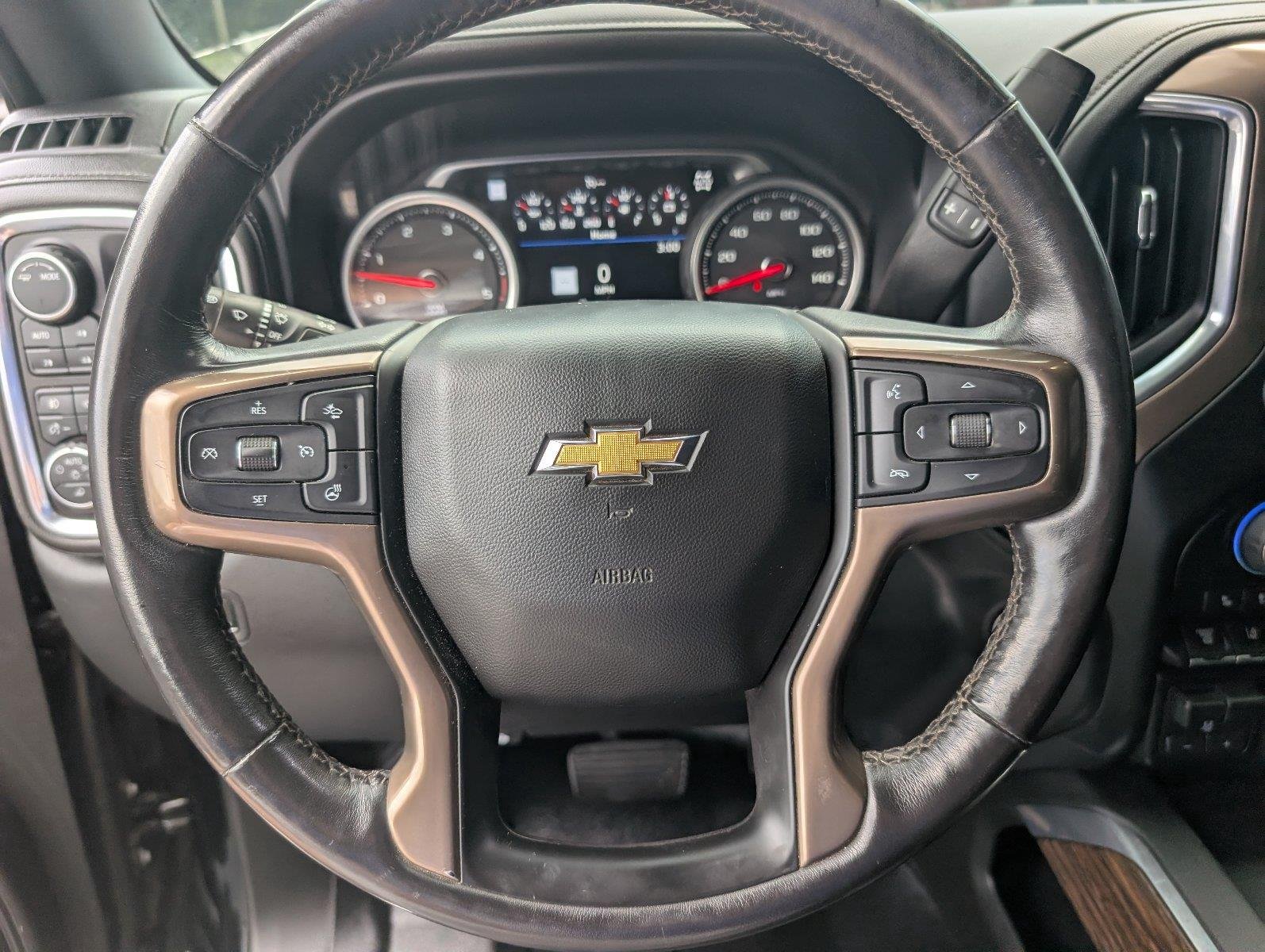 Used 2022 Mosaic Black Metallic Chevrolet High Country image 26