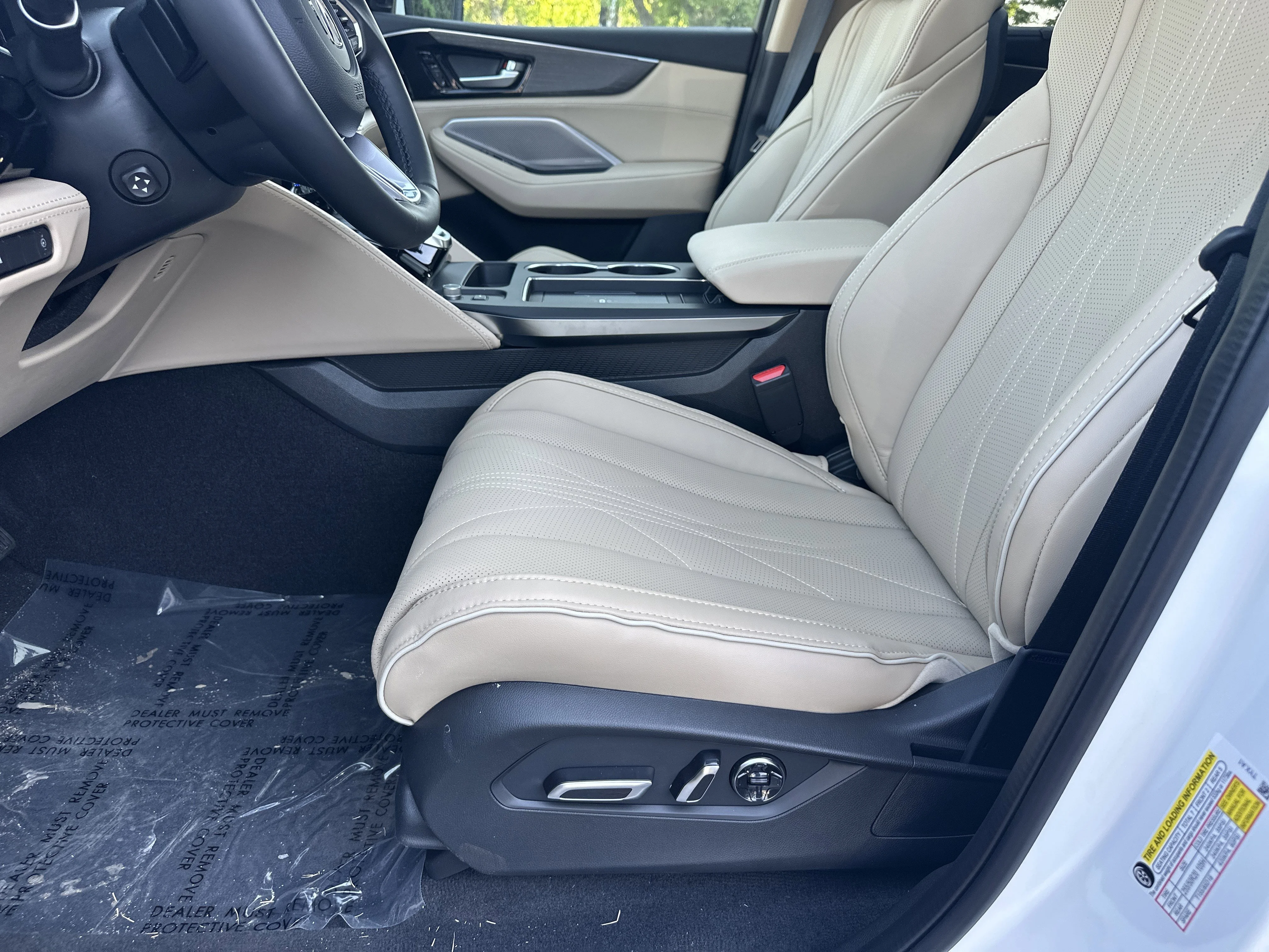 New 2026 White Acura w/Advance Package image 9