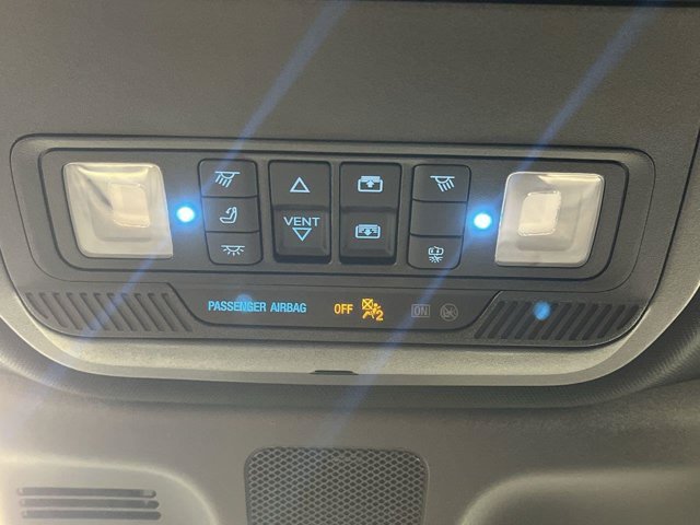 Used 2025 Wild Green Ford Tremor image 33