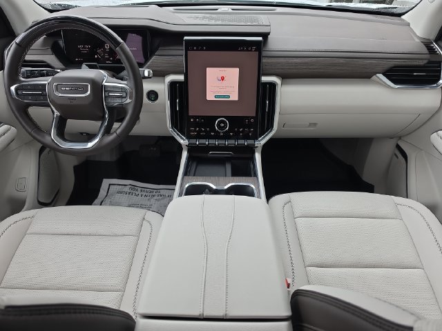 2026 GMC Acadia Denali - Photo 11
