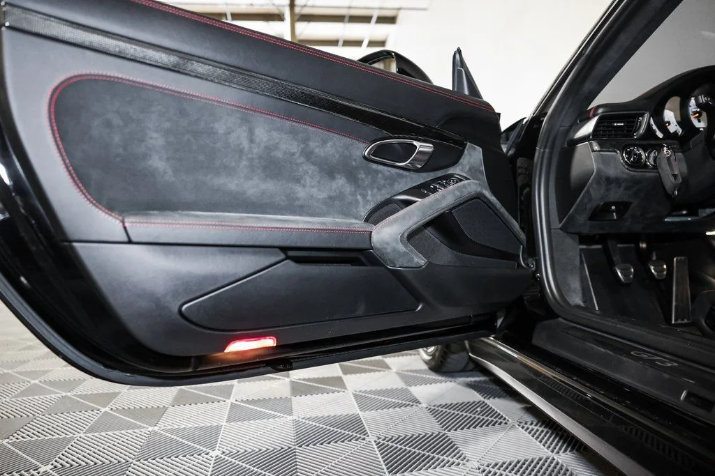 Used 2018 Black Porsche GT3 image 25