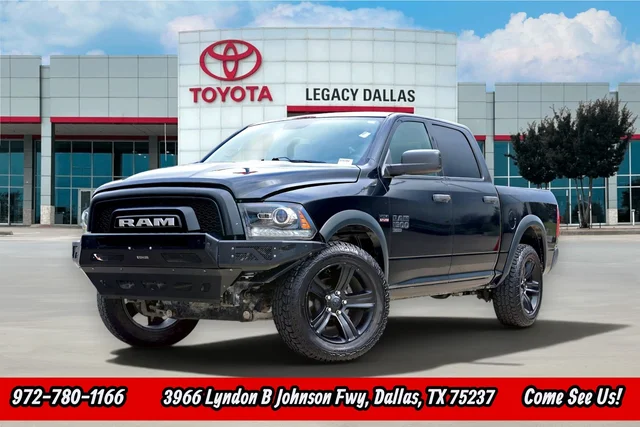2021 RAM 1500 Classic Warlock 4x4 Crew Cab 5'7's photo