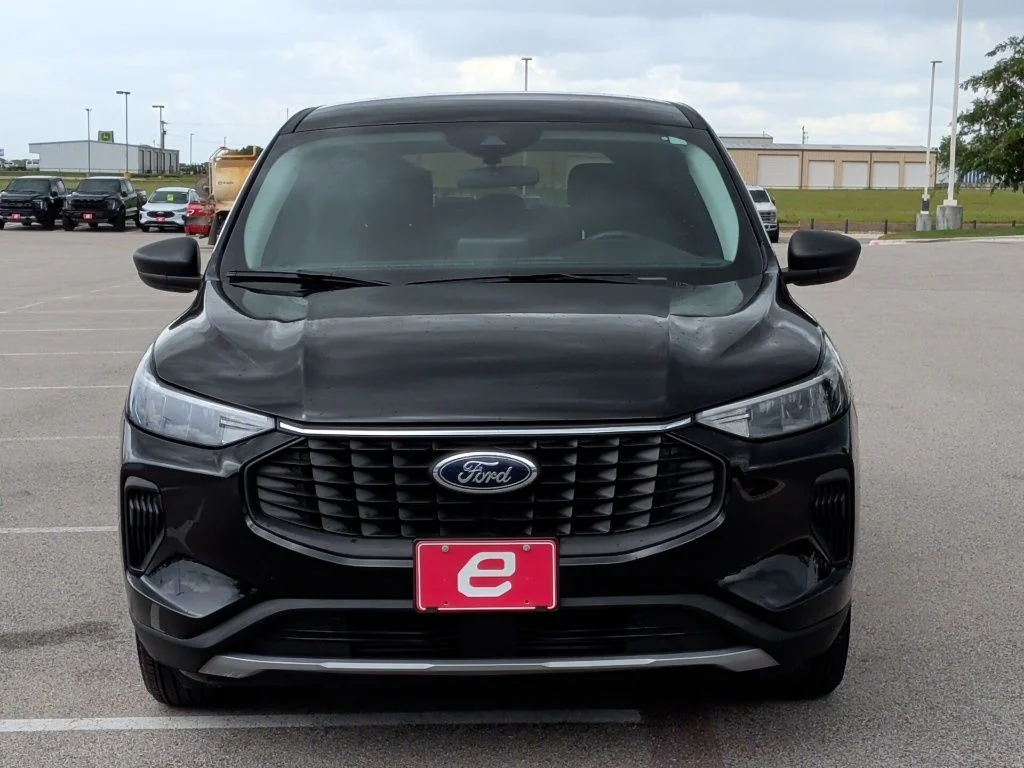 Used 2025 Black Ford Active image 2