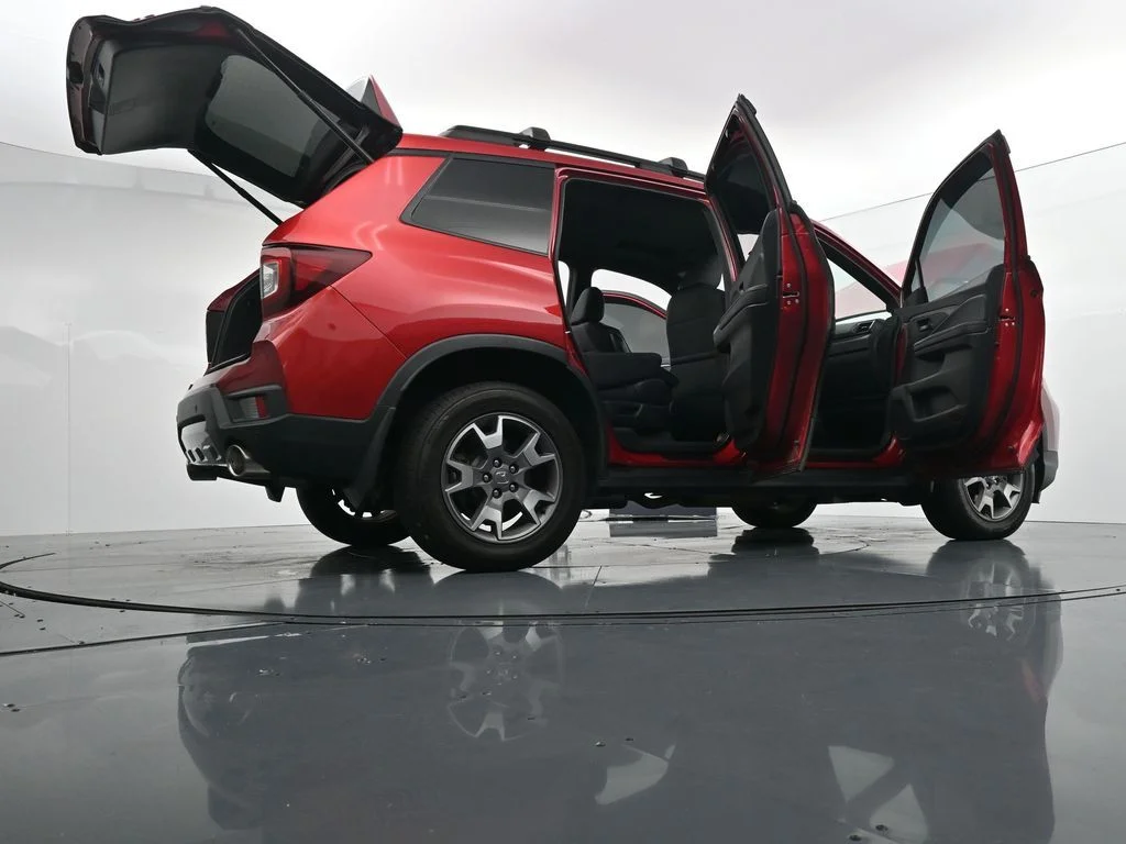 Used 2022 Red Honda TrailSport image 40