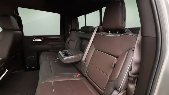 Used 2025 Sterling Metallic GMC Denali image 18