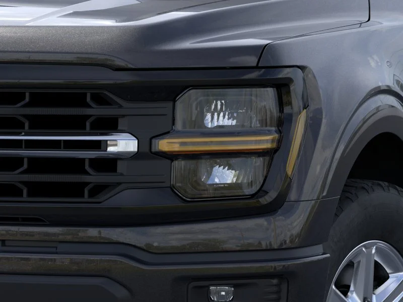 New 2026 Agate Black Metallic Ford XLT image 18